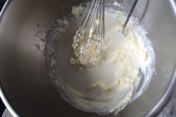 轻乳酪蛋糕的做法图解3