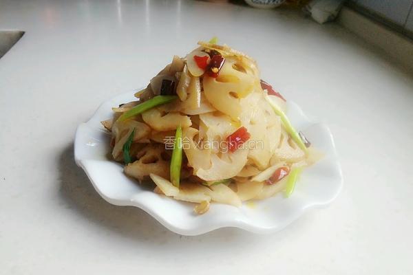 炝炒藕片的做法图解9