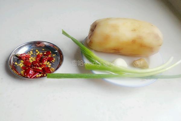 炝炒藕片的做法图解1