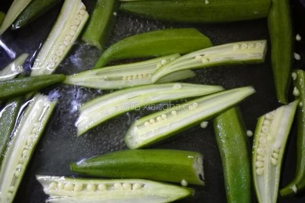 蒜蓉粉丝蒸秋葵的做法图解5