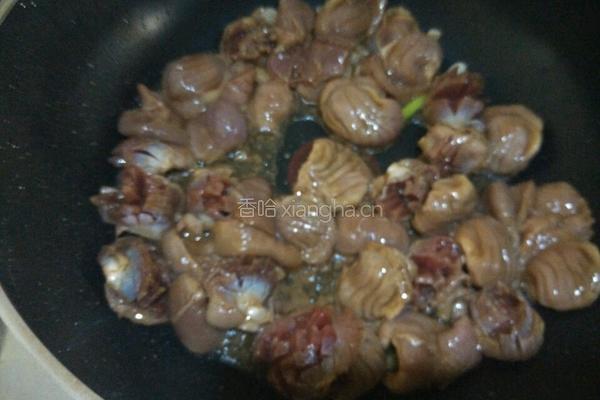 蒜苔炒鸡胗的做法图解5
