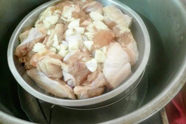 香菇蒸鸡翅的做法图解5