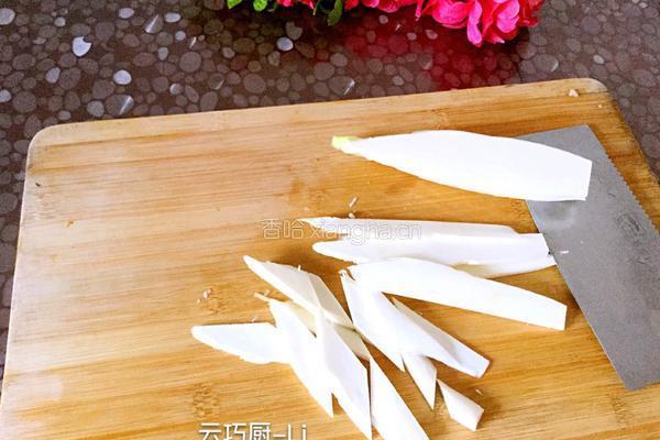 茭白辣炒肉丝的做法图解3