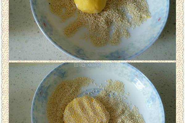 南瓜豆沙芝麻饼的做法图解8