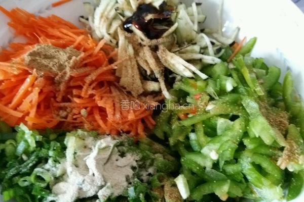 蔬菜鸡蛋饼的做法图解2