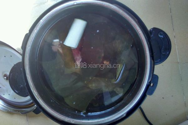 豆腐海带碱面条的做法图解2