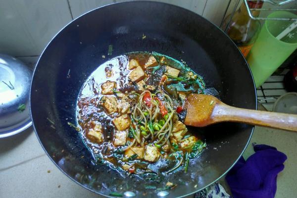 豆腐海带碱面条的做法图解6