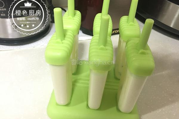 最简单的酸奶雪糕（3分钟搞定）的做法图解10