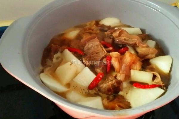 蘿卜炆牛腩的做法图解4