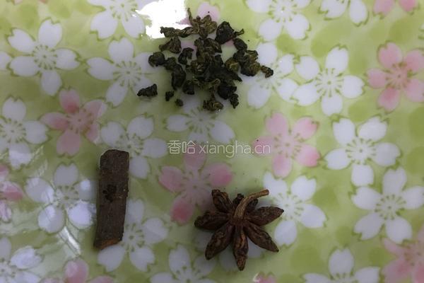 卤牛腱子的做法图解1