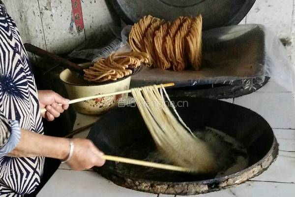 馓子的做法图解5