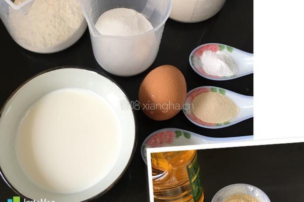 蜂蜜小面包的做法图解1