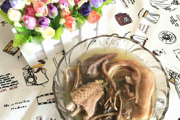 茶树菇炖鹅肉的做法图解4
