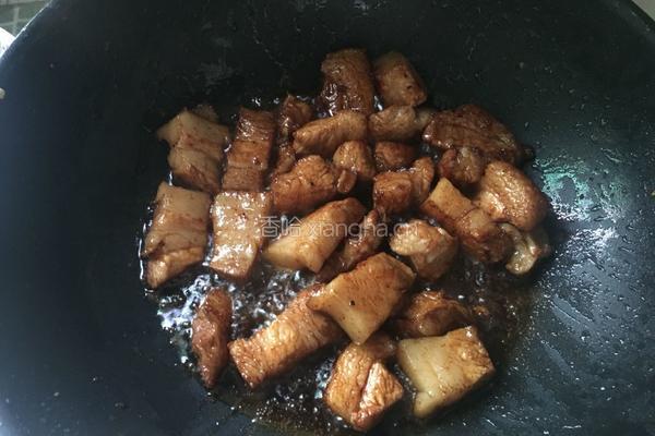 土豆焖五花肉的做法图解6
