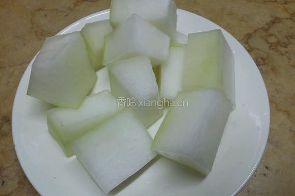 冬瓜干贝排骨汤的做法图解3