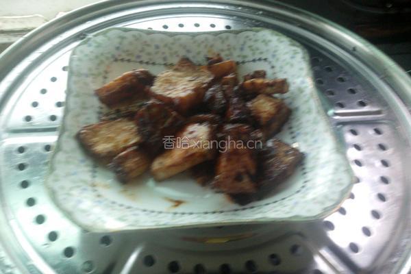土豆蒜子烧扣肉的做法图解3
