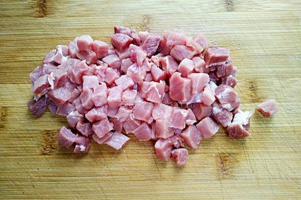 杏鲍菇炒牛肉的做法图解3