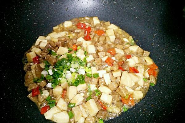 杏鲍菇炒牛肉的做法图解10