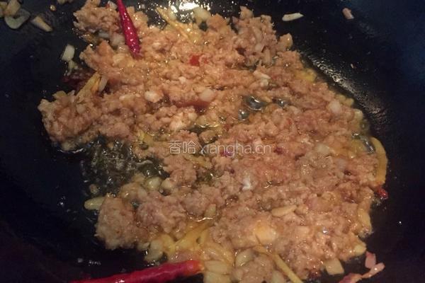 肉末酸豆角的做法图解2