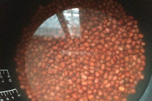 红豆沙的做法图解1
