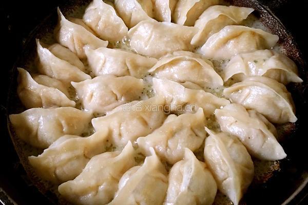 生煎水饺的做法图解4