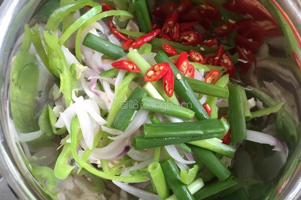 椒麻手撕鸡胸肉的做法图解6