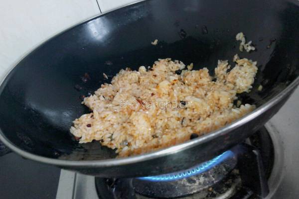 老干妈牛肉辣酱炒饭的做法图解6