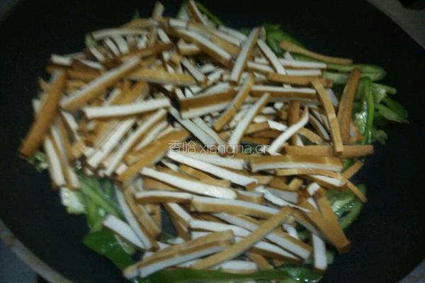 肉丝炒香干的做法图解7