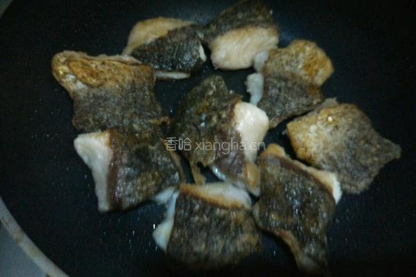 煎鱼块的做法图解6