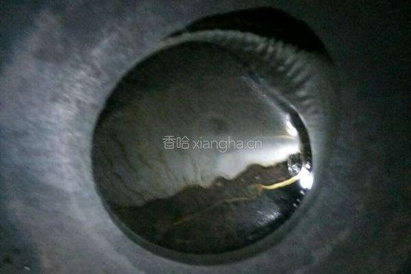 青椒炒火腿的做法图解3