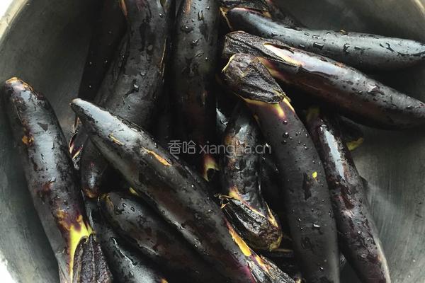 家常蒜茄子的做法图解1