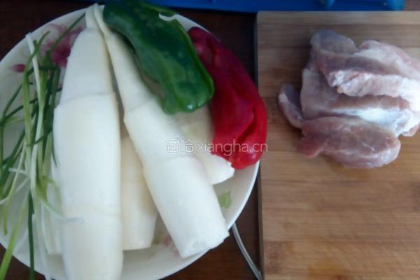茭白炒肉片的做法图解1