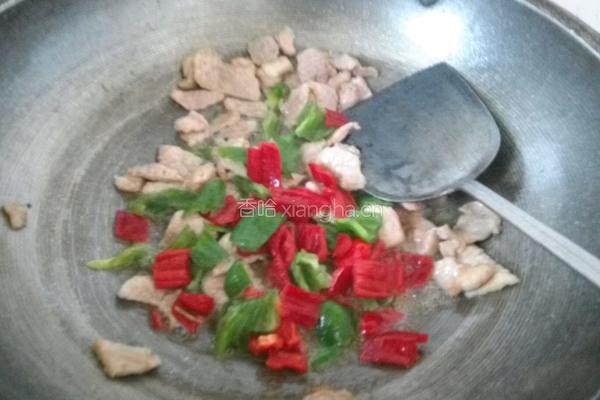 茭白炒肉片的做法图解7