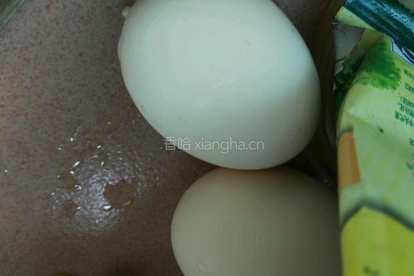 鸡蛋炒年糕的做法图解1