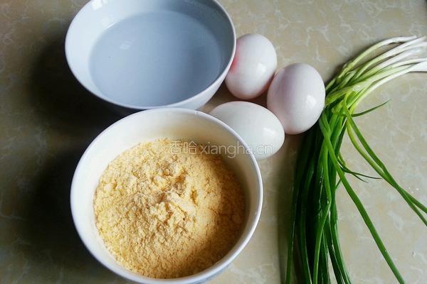 葱花玉米面蛋饼的做法图解2