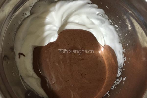 六寸可可戚风蛋糕的做法图解11