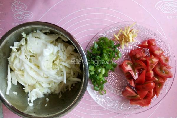 大头菜炒西红柿的做法图解2