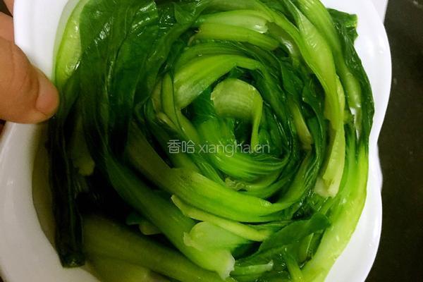 蒜末青菜的做法图解2