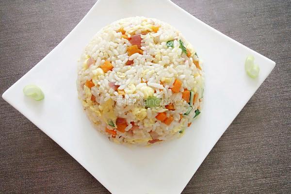 南瓜蛋炒饭的做法图解7