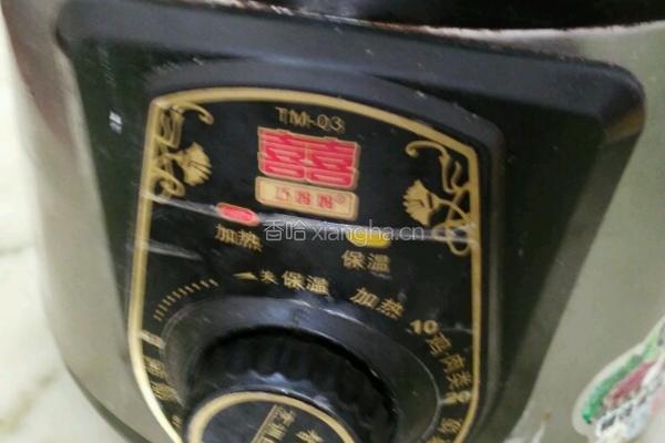 海鲜粥的做法图解1