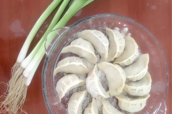 羊肉胡萝卜水饺的做法图解13