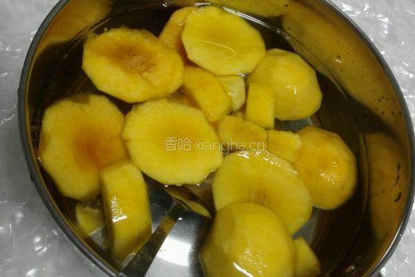 黄桃罐头的做法图解4