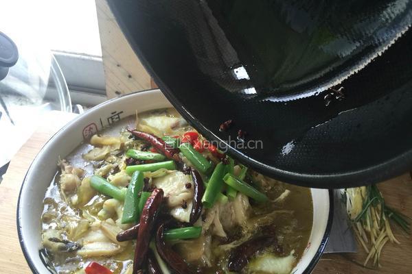 酸菜片片鱼的做法图解20