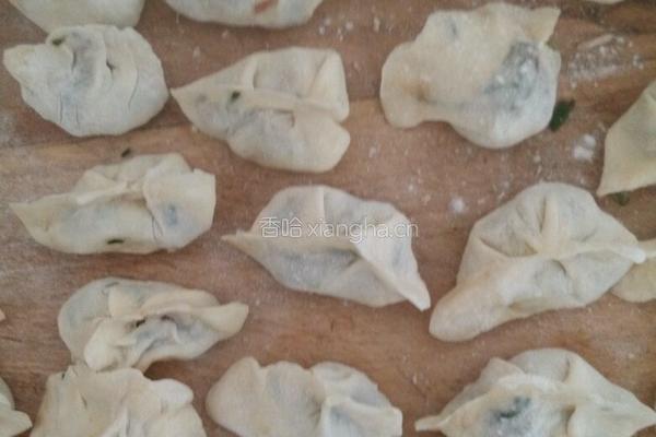 沙葱饺子的做法图解5