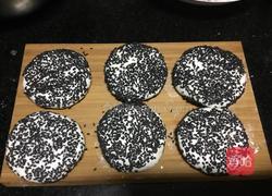 黑芝麻糯米饼的做法图解6