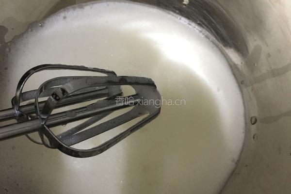 零失败戚风蛋糕的做法图解6