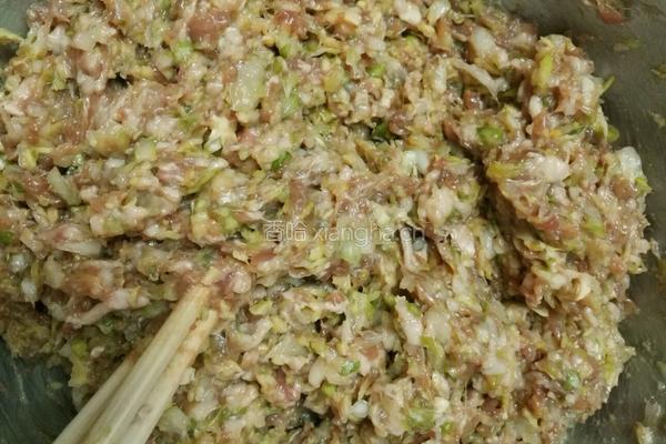 猪肉白菜锅贴的做法图解6