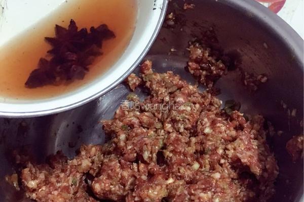 猪肉馄饨的做法图解4