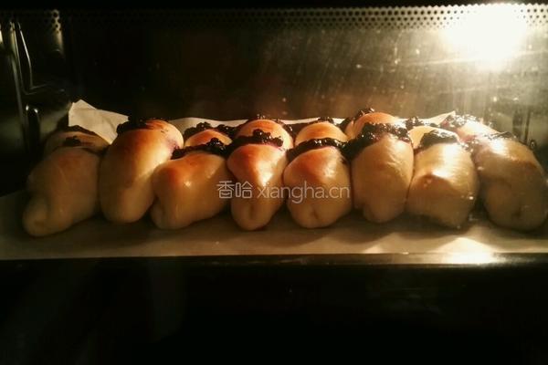 蓝莓果酱排包的做法图解7