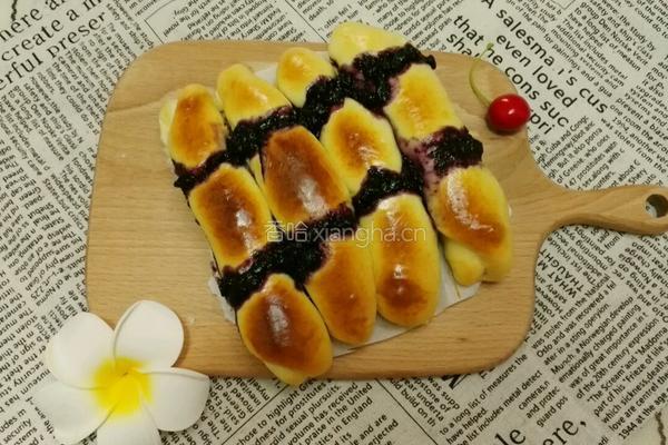 蓝莓果酱排包的做法图解9